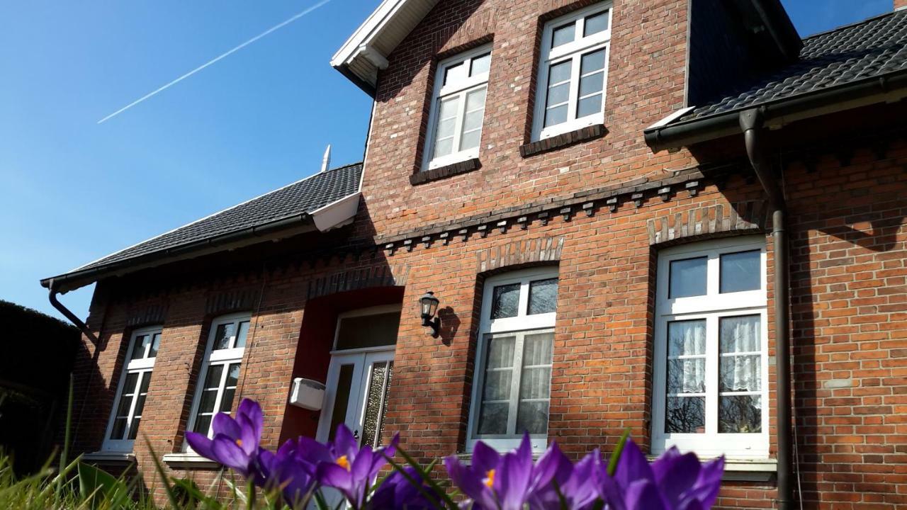 Landhaus Von Felde เอเซินส์ ภายนอก รูปภาพ